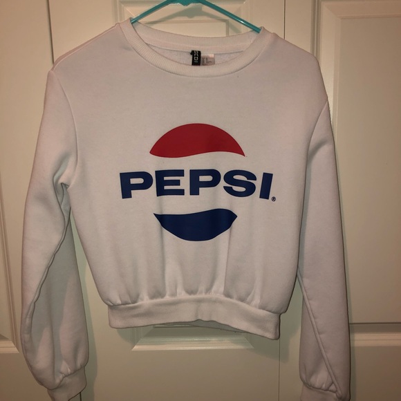 H&M Tops - cropped pepsi crew neck